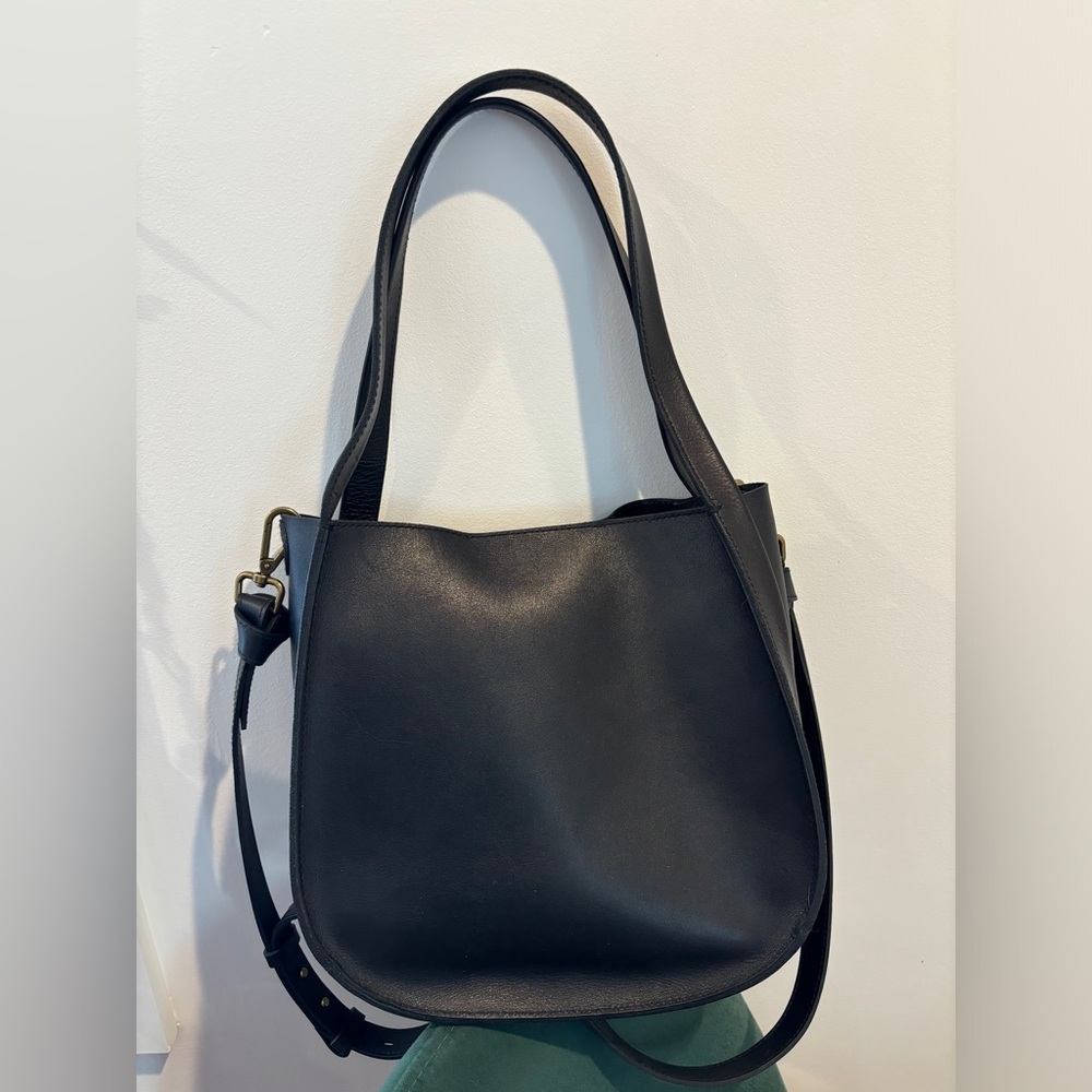 Madewell Sydney Shoulder Bag with crossbody strap black